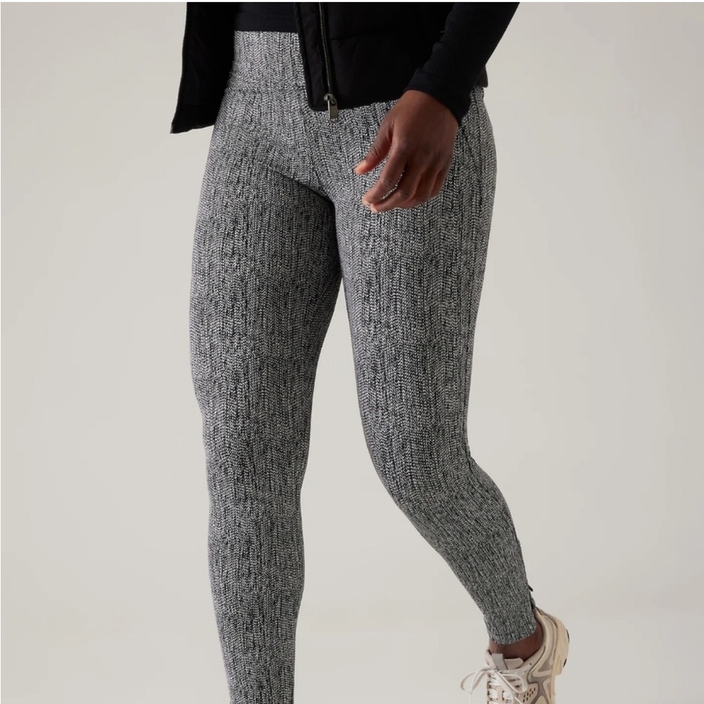 Athleta Delancey Textured Moto Tights, size Small Black & White Speckled